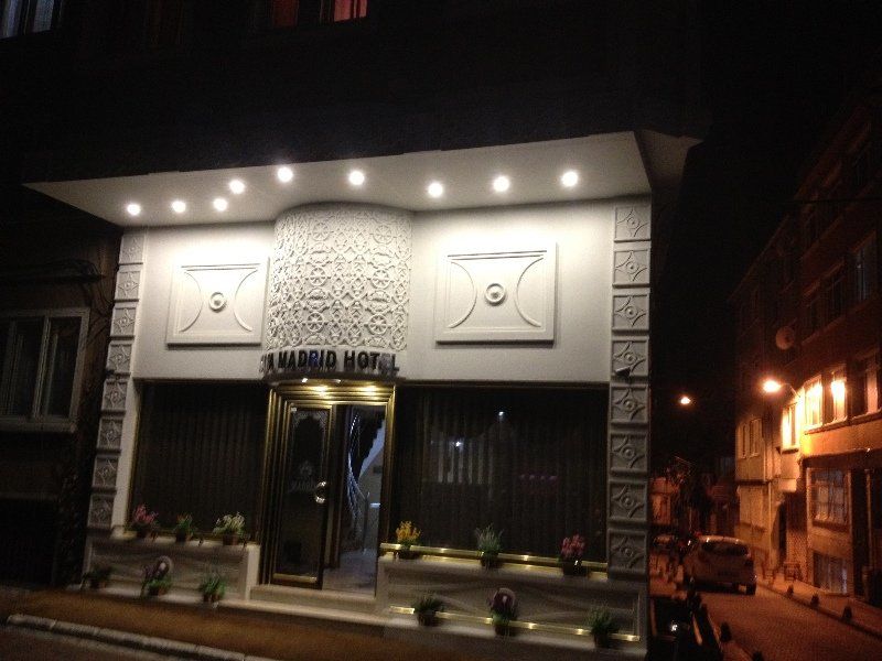 Kaya Madrid Hotel Istanboel Buitenkant foto