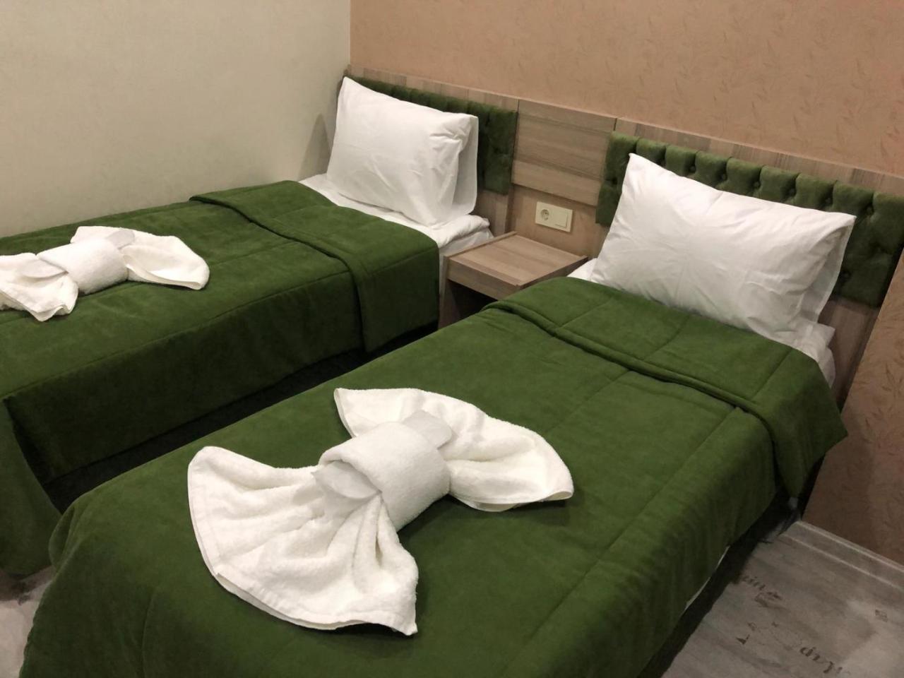 Kaya Madrid Hotel Istanboel Buitenkant foto